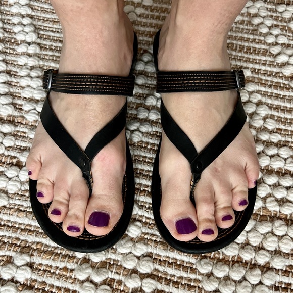 OluKai Shoes - Olukai Mana Lua sandal - black leather, size 10